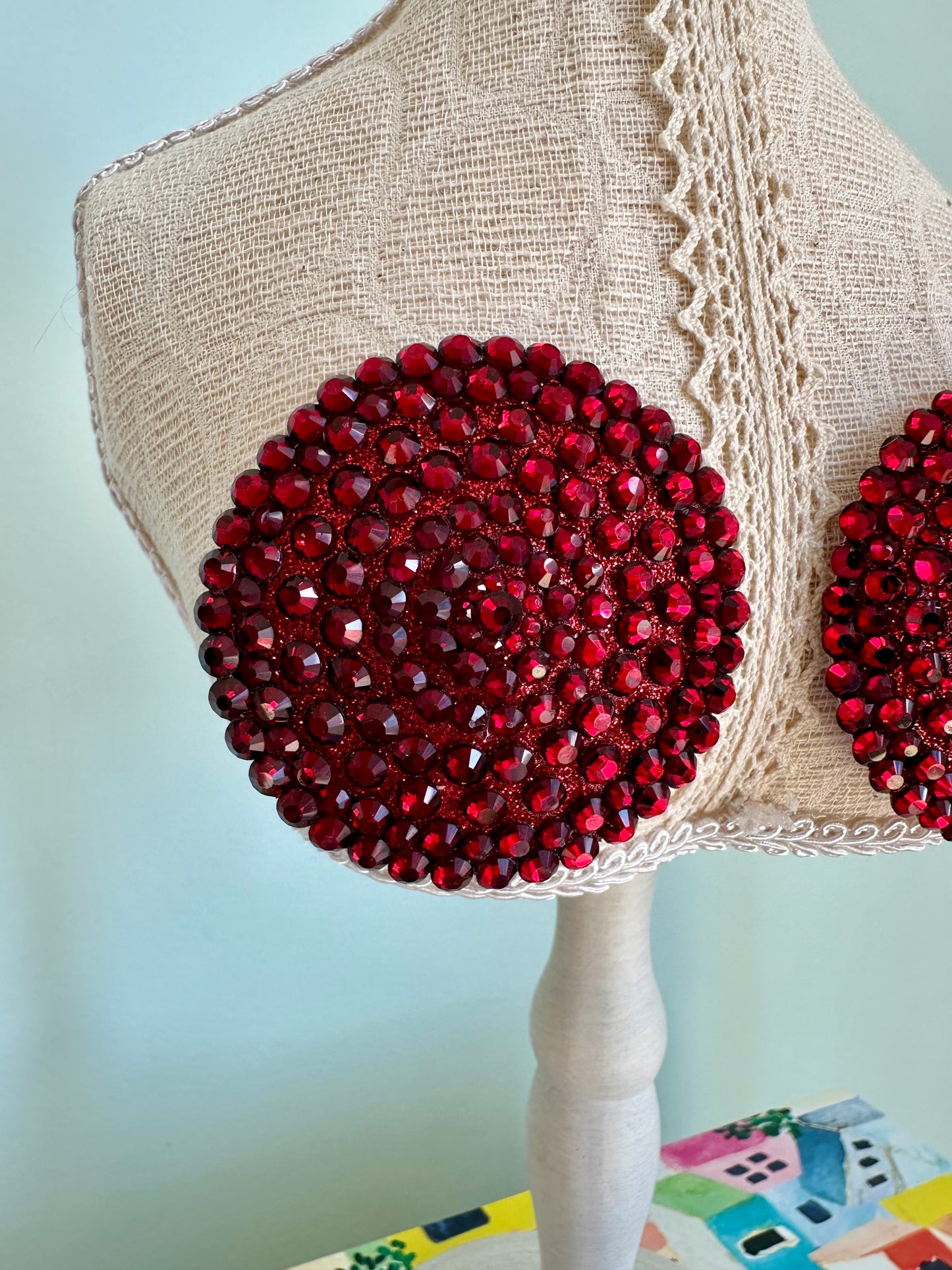 January - Garnet - 2.5”